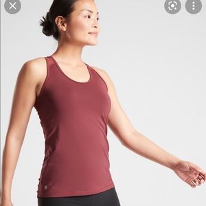 Nwt Athleta Bakasana Tank in maple red